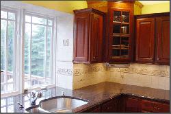 Corner Cabinets and Glass Cabinet Doors